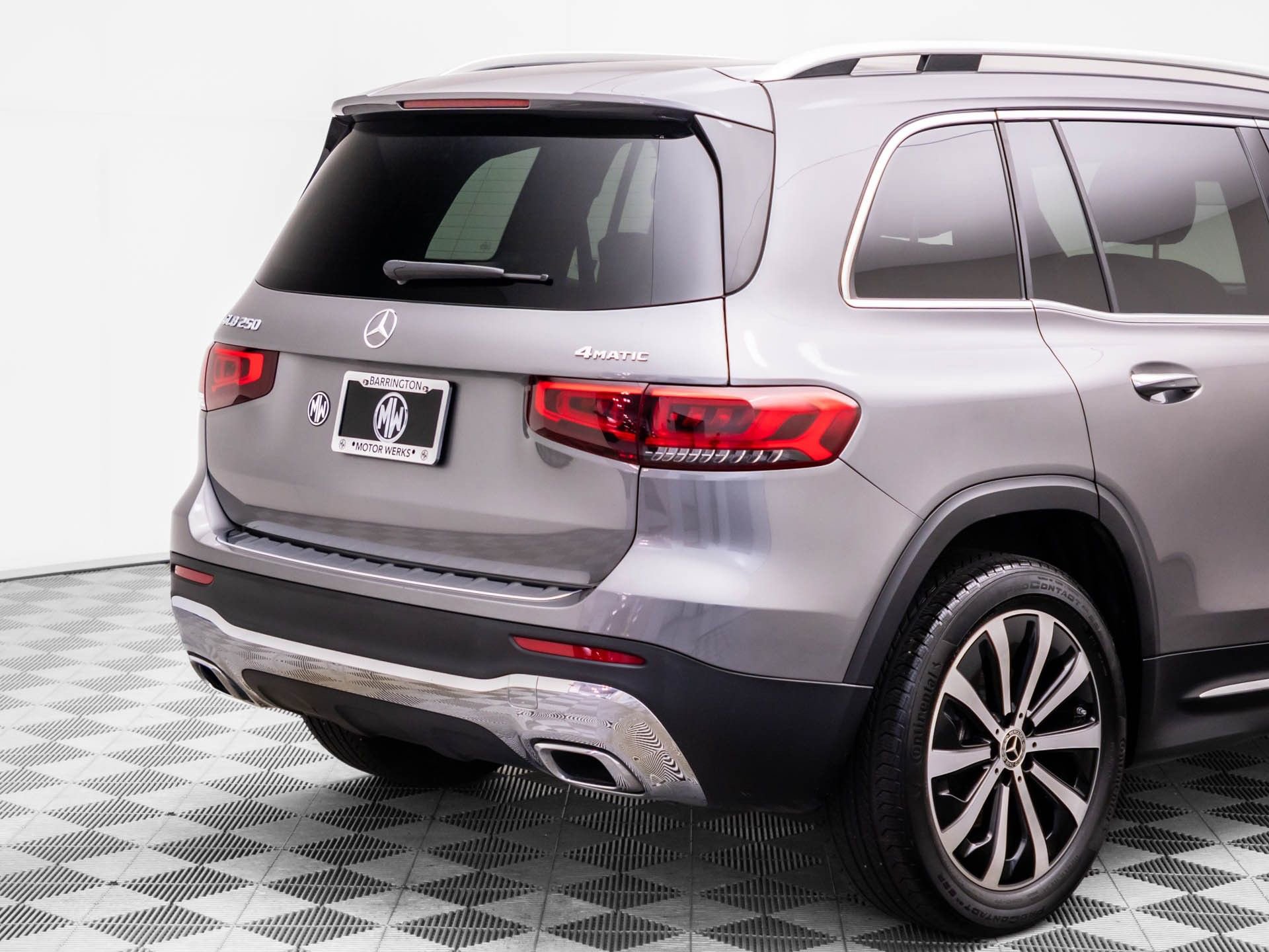 Certified 2022 Mercedes-Benz GLB 250 4MATIC image 39