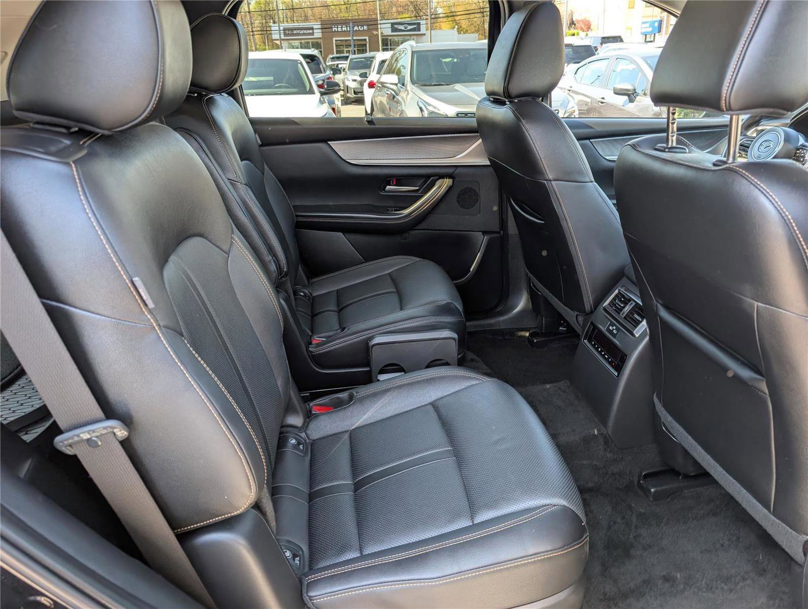 Used 2024 MAZDA CX-90 Plug-In Hybrid w/ Preferred image 13