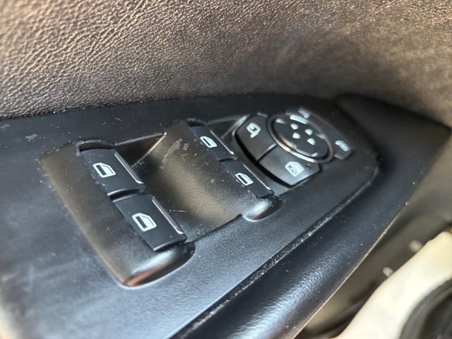 Used 2019 Lincoln Nautilus Premier image 16