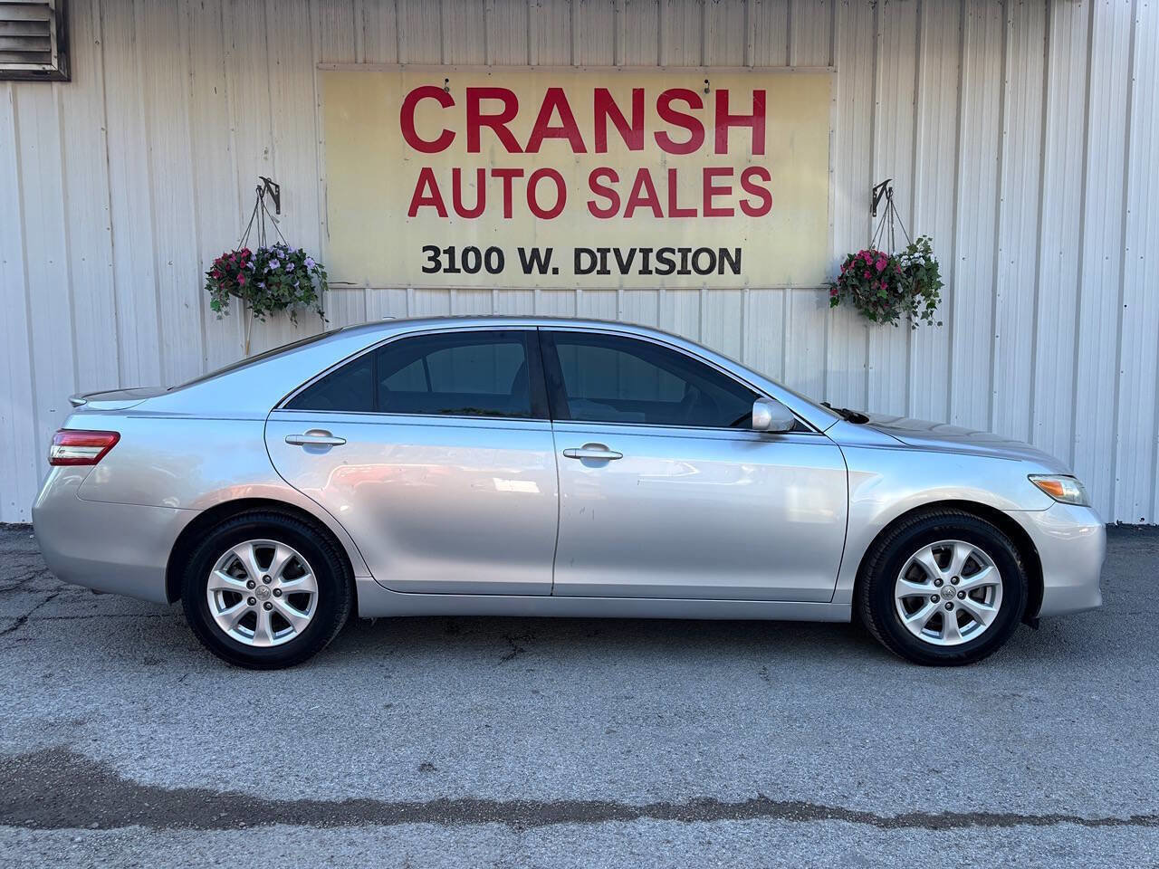 Used 2011 Toyota Camry LE w/ LE Extra-Value Pkg image 7