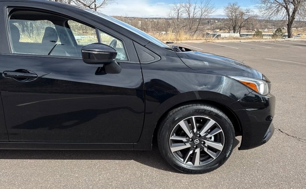 Used 2021 Nissan Versa SV image 28