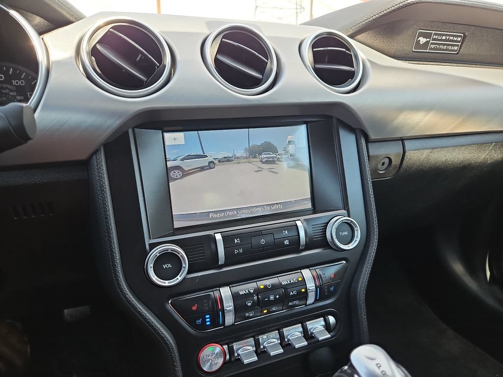 Used 2020 Ford Mustang Premium RWD image 21