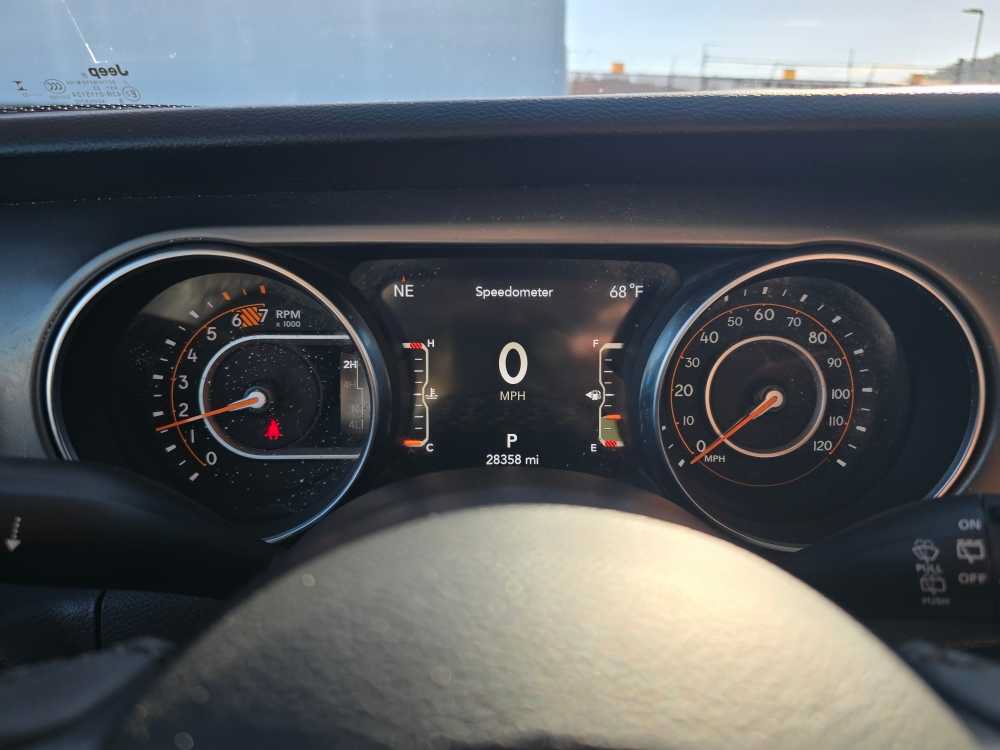 Used 2023 Jeep Wrangler Unlimited Sport AWD/4WD image 21