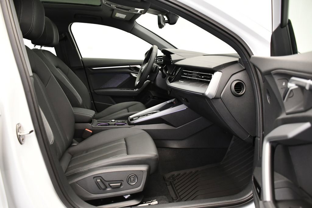 Used 2025 Audi A3 2.0T Premium Plus w/ Premium Plus Package AWD/4WD image 48
