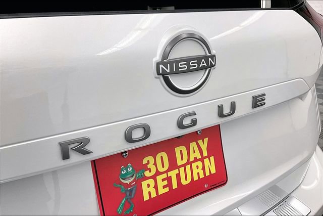 New 2025 Nissan Rogue SV image 19