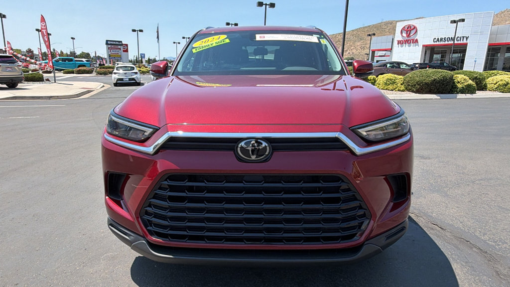 Certified 2024 Toyota Grand Highlander AWD image 8