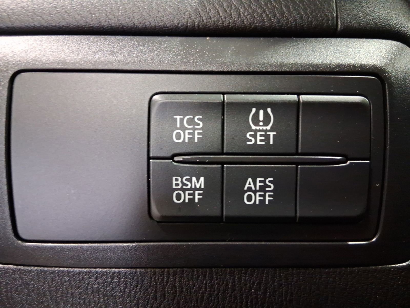 Used 2013 MAZDA CX-5 Grand Touring w/ GT Tech Pkg FWD image 31