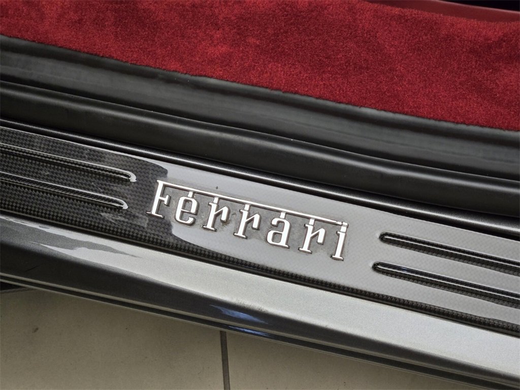 Used 2020 Ferrari F8 Tributo image 33