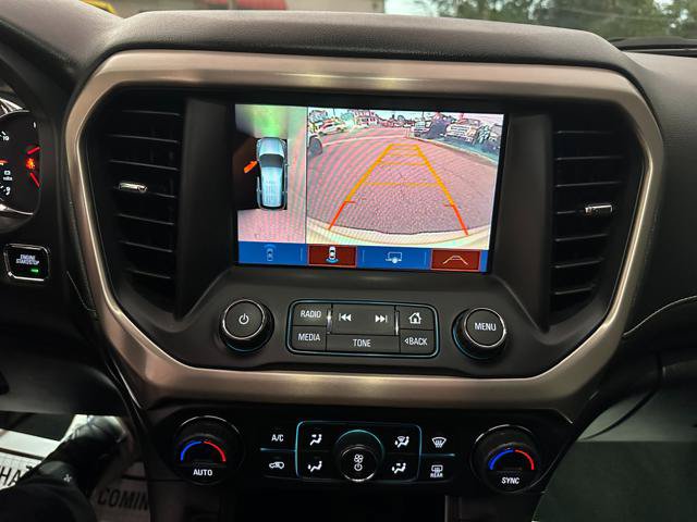 Used 2017 GMC Acadia Denali w/ Technology Package AWD/4WD image 19
