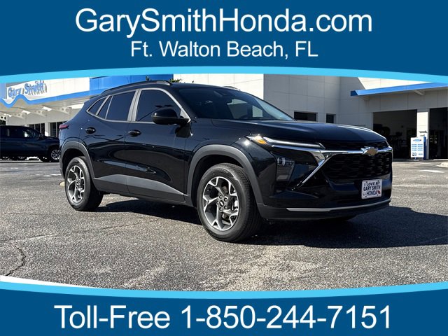 Used 2024 Chevrolet Trax LT w/ LT Convenience Package