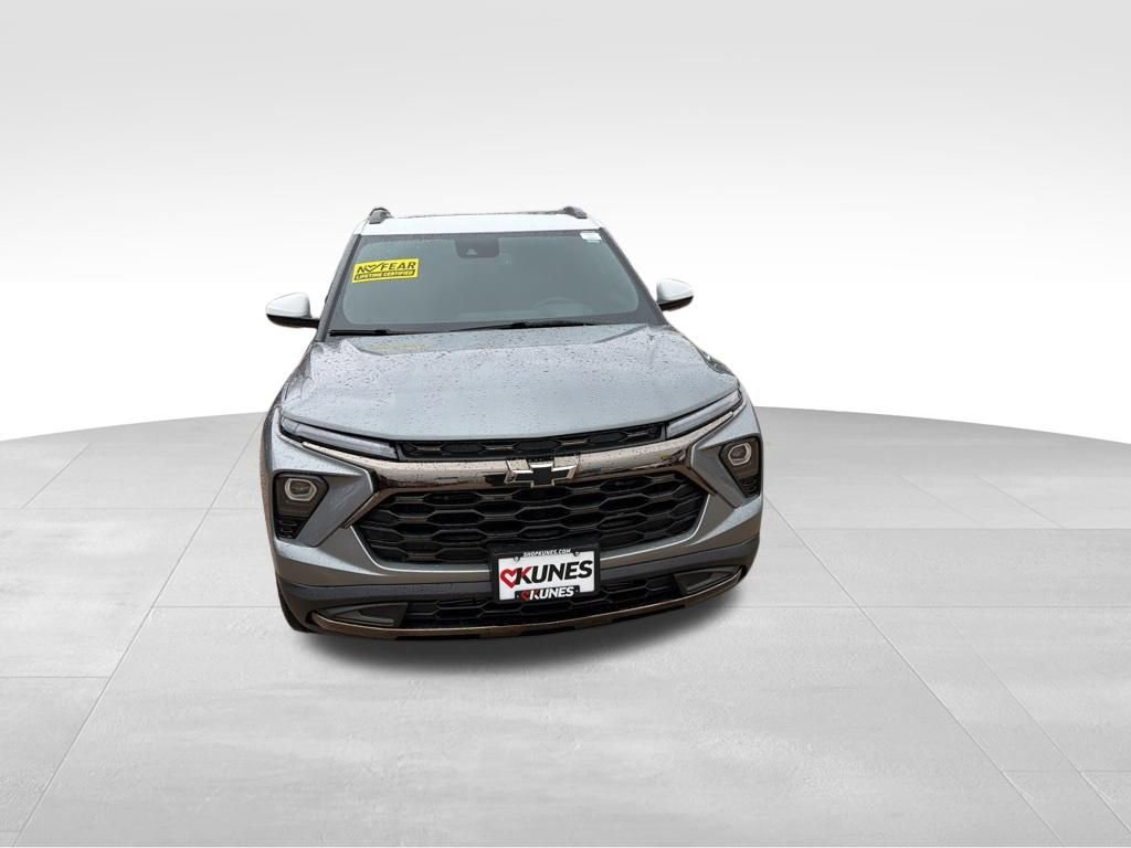 Used 2025 Chevrolet TrailBlazer ACTIV w/ Convenience Package image 4