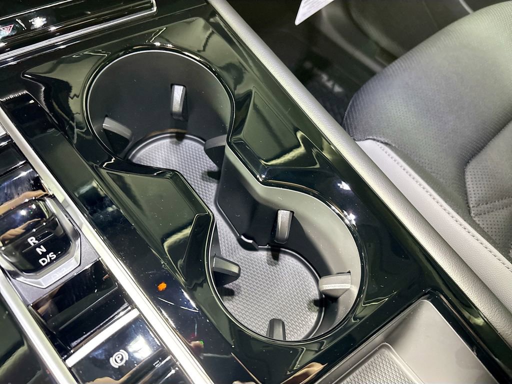 New 2026 Volkswagen Atlas Peak Edition image 15