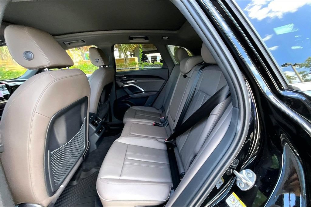 New 2026 Audi Q5 Premium Plus AWD/4WD image 17