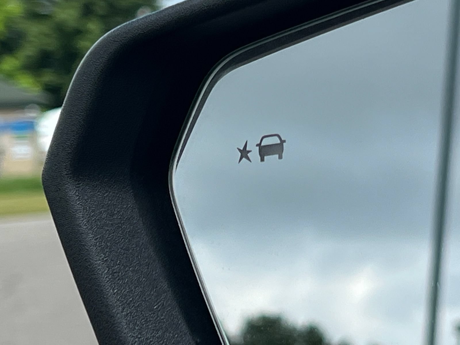 Certified 2024 Chevrolet Equinox Premier FWD image 46