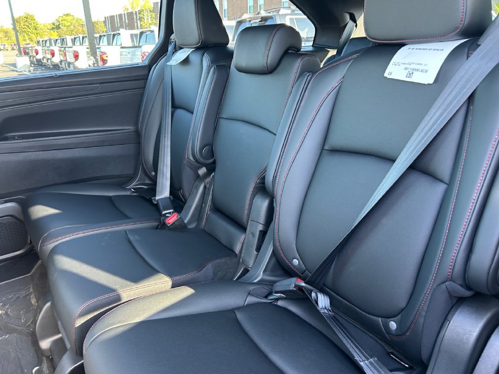 New 2027 Honda Odyssey Sport-L image 18