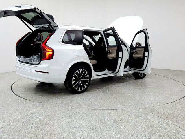 New 2026 Volvo XC90 T8 Plus w/ Protection Package Premier image 11