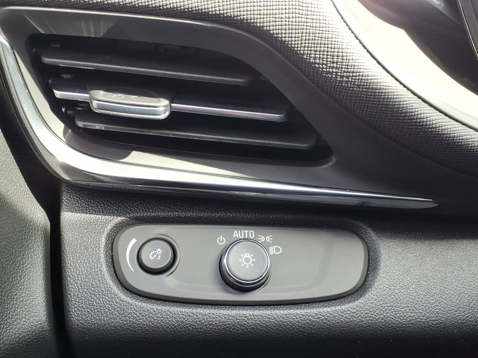 New 2026 Buick Envista Preferred w/ Convenience I Package FWD image 22