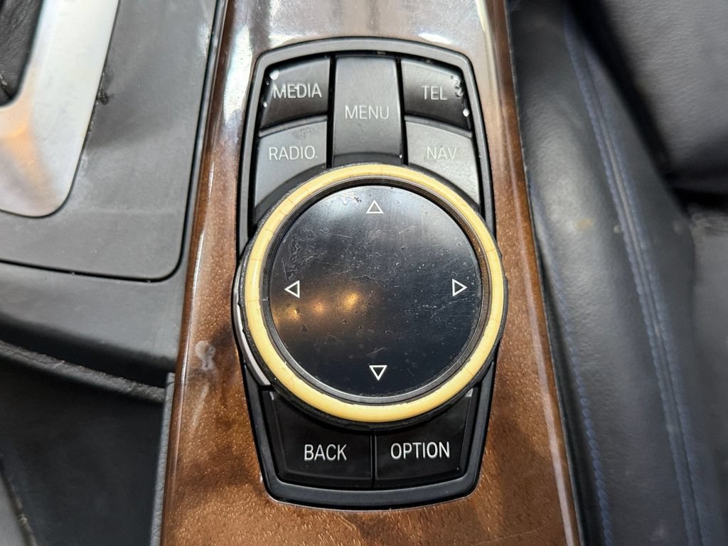 Used 2014 BMW 435i Convertible RWD image 19