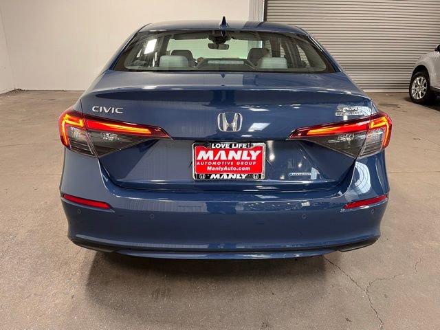 Used 2025 Honda Civic Sport image 4