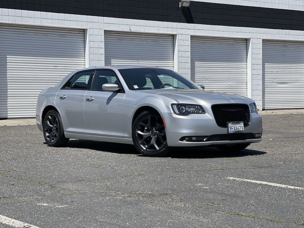 Used 2023 Chrysler 300 S image 1