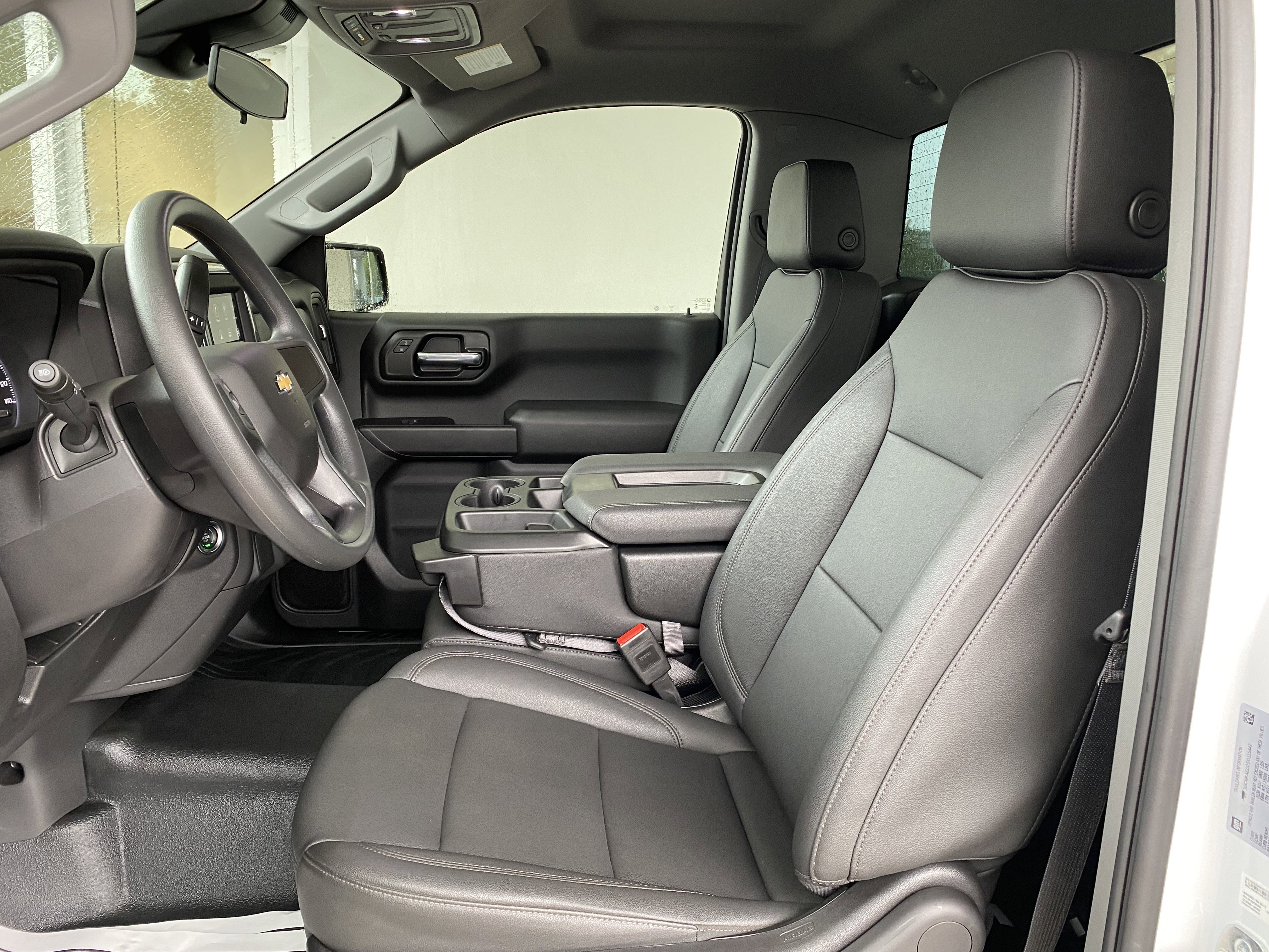 Used 2025 Chevrolet Silverado 1500 W/T w/ WT Value Package image 16