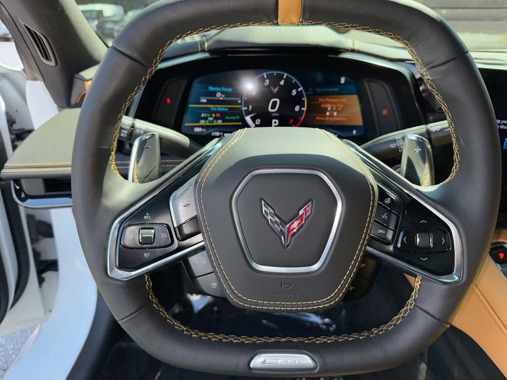Used 2025 Chevrolet Corvette E-Ray w/ Stealth Interior Trim Package AWD/4WD image 16