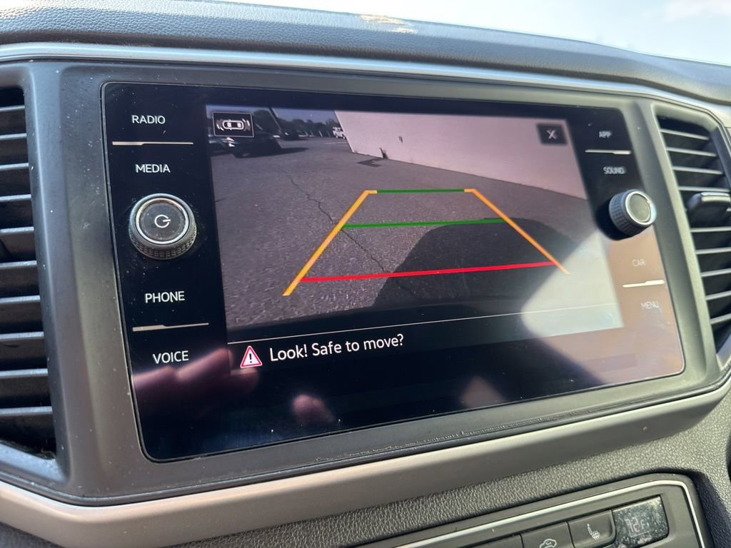 Used 2021 Volkswagen Atlas SE image 23