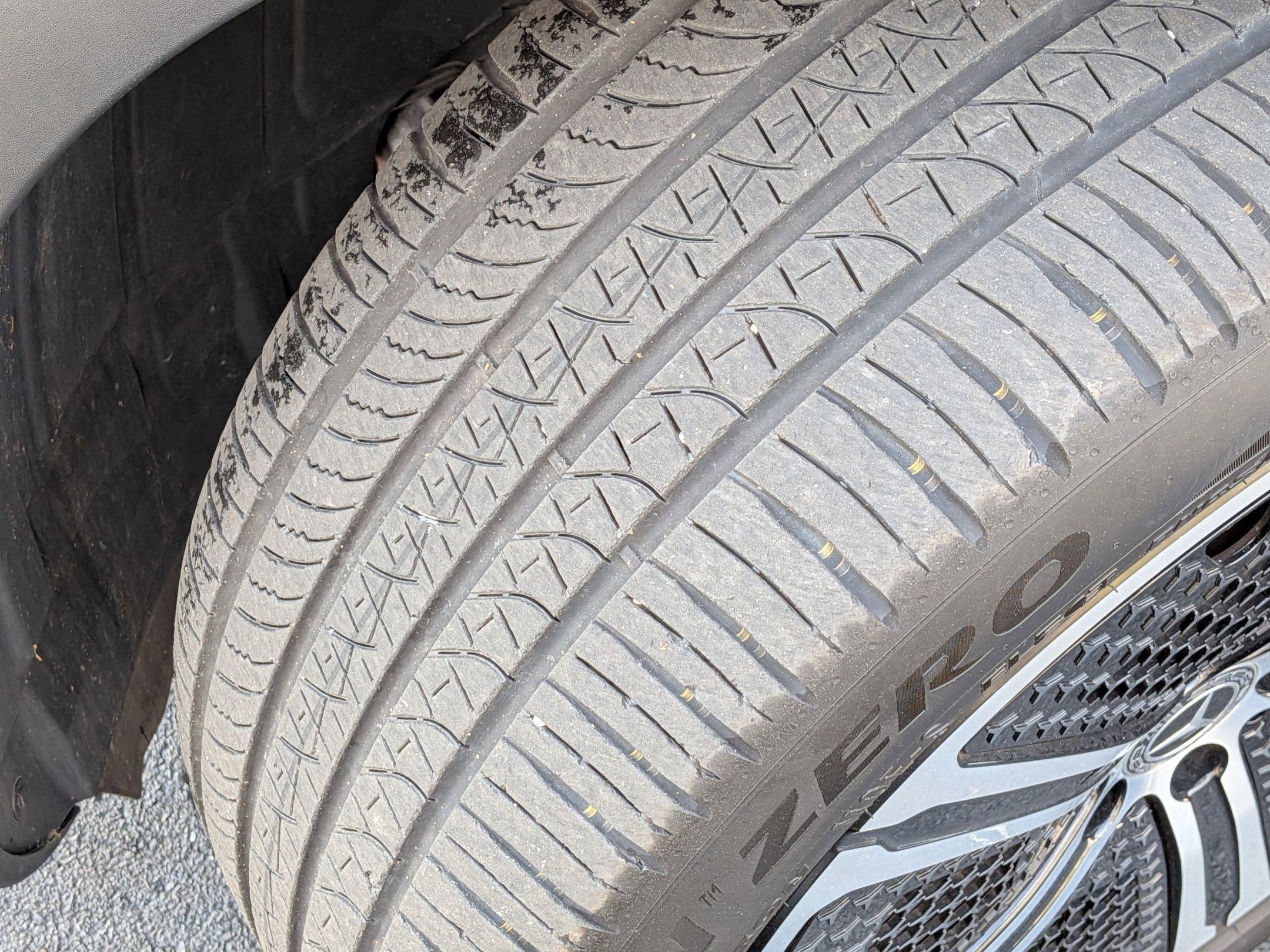 Certified 2023 Mercedes-Benz EQS 450+ 4MATIC SUV w/ Pinnacle Trim Package image 12