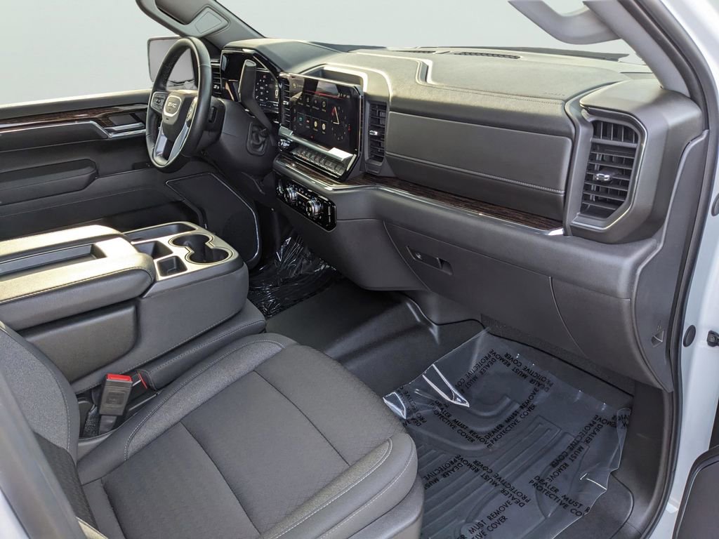 Used 2024 GMC Sierra 1500 Elevation image 12