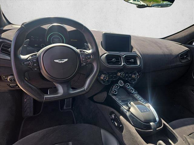 Used 2019 Aston Martin V8 Vantage Coupe RWD image 17
