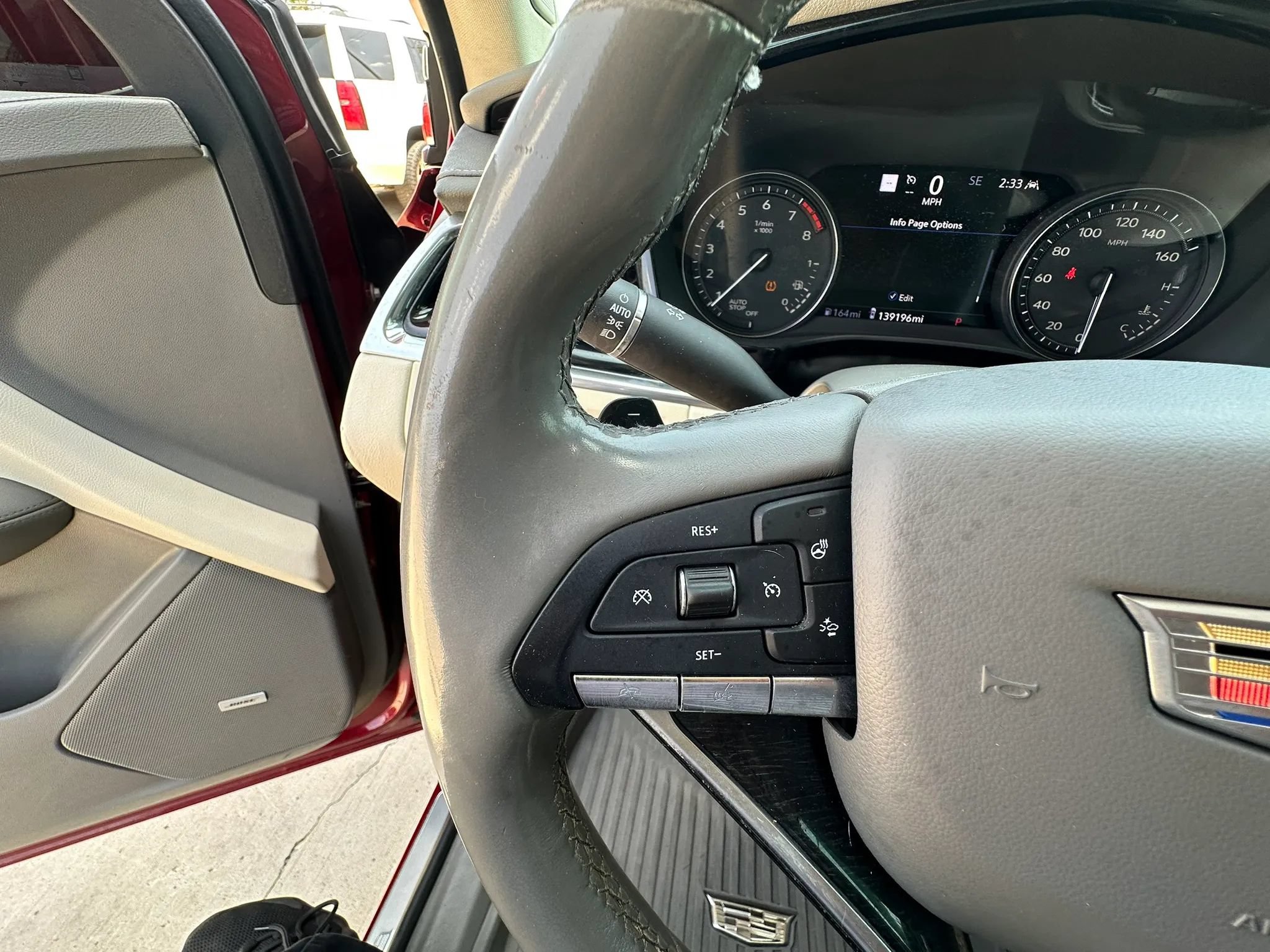 Used 2020 Cadillac XT6 Premium Luxury FWD image 34