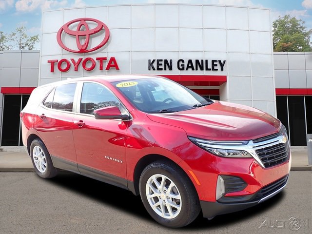 Used 2023 Chevrolet Equinox LT image 1