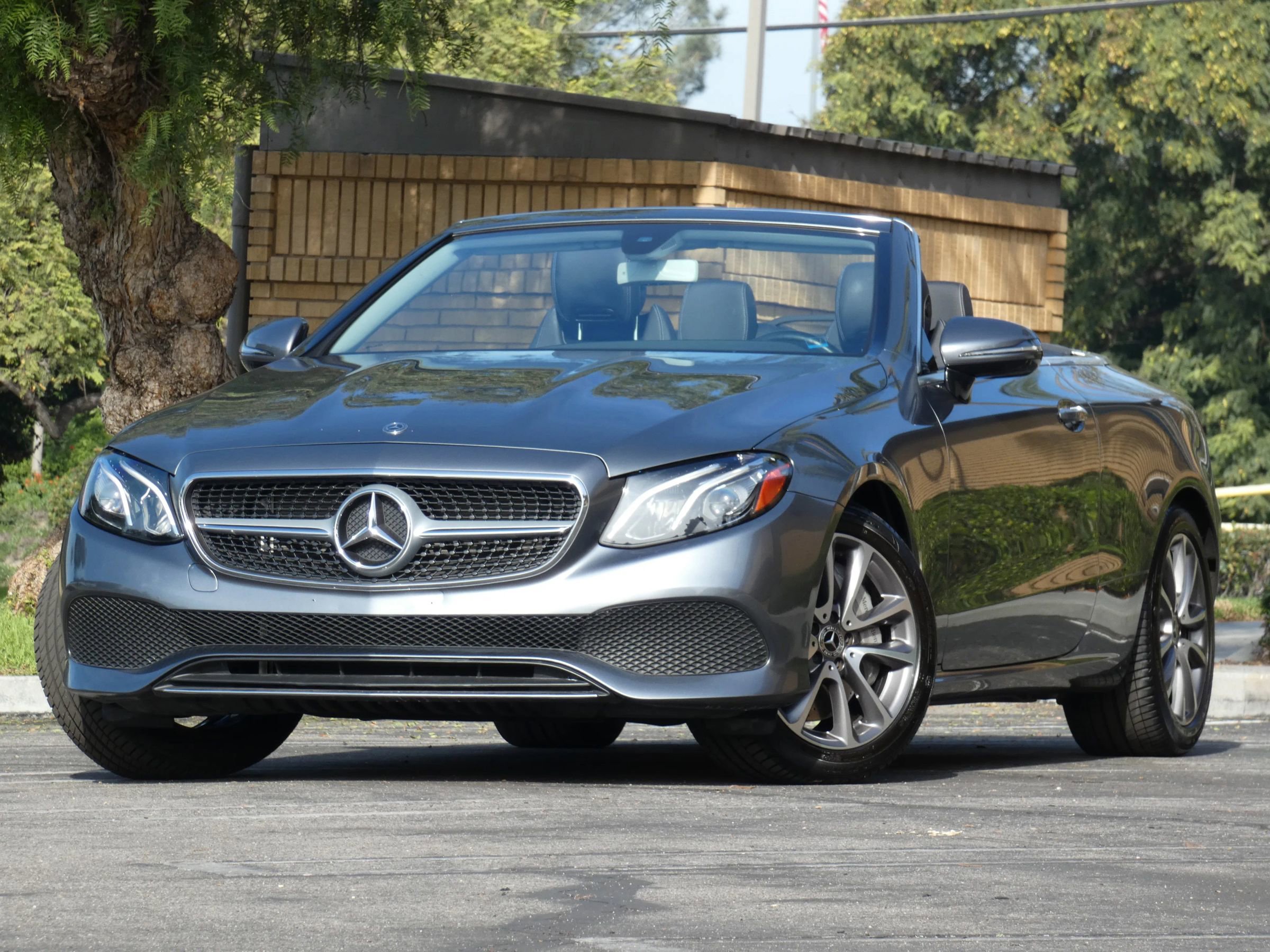 Used 2019 Mercedes-Benz E 450 Cabriolet image 4