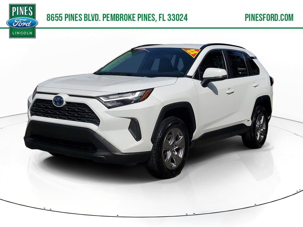 Used 2022 Toyota RAV4 XLE