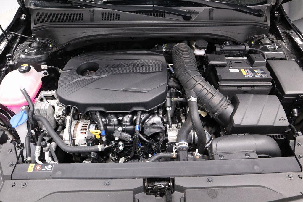 Used 2022 Kia Forte GT w/ GT Technology Package image 18