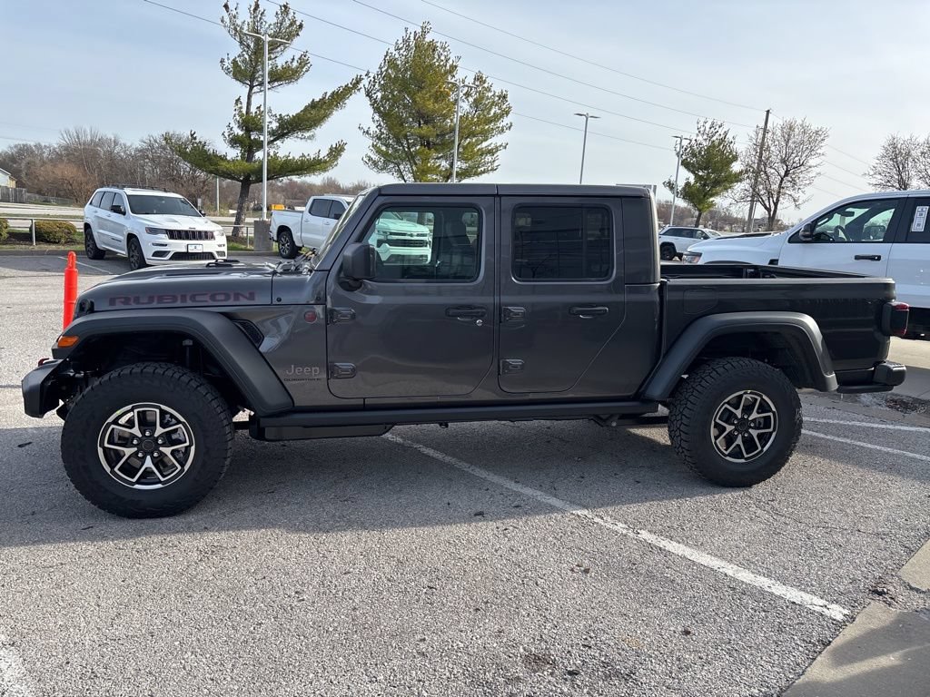 New 2026 Jeep Gladiator Rubicon w/ Steel Power Dome Hood Package AWD/4WD image 17