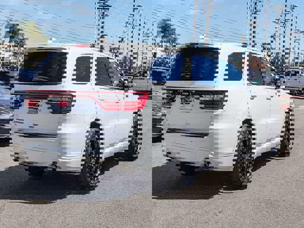 Used 2019 Dodge Durango SXT image 4