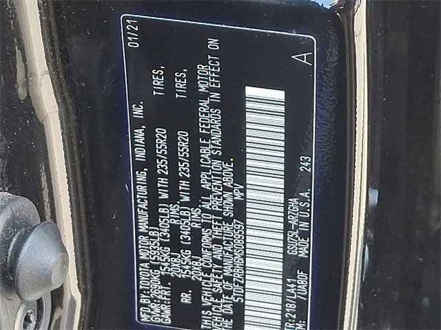 Used 2021 Toyota Highlander Platinum image 27