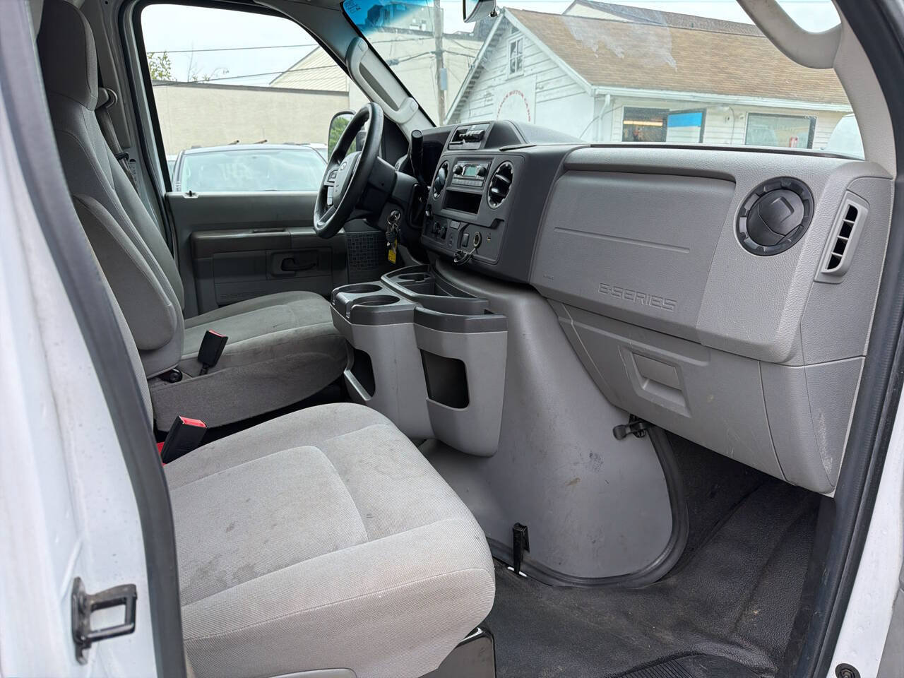 Used 2021 Ford E-350 and Econoline 350 Super Duty w/ Power Windows & Locks Group RWD image 16