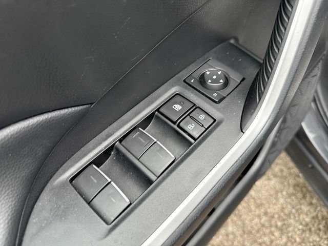 Used 2024 Toyota RAV4 XLE AWD/4WD image 13