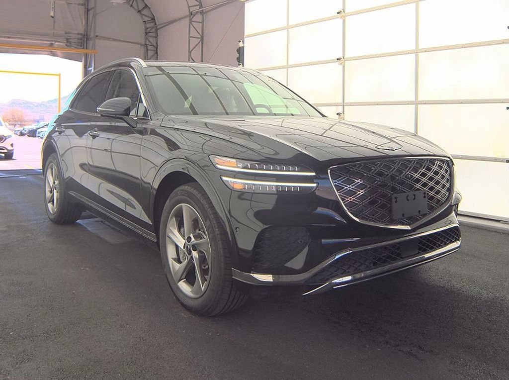 Used 2026 Genesis GV70 2.5T Advanced AWD/4WD image 4