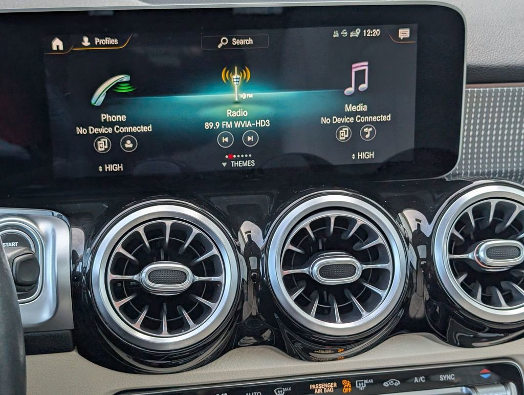 Used 2021 Mercedes-Benz GLB 250 image 14