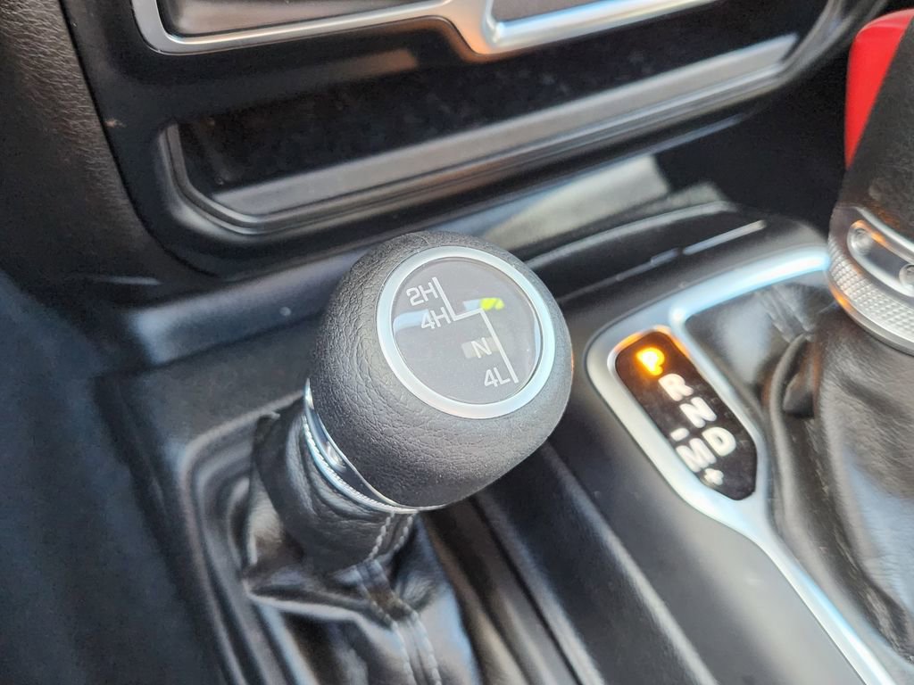 Used 2024 Jeep Wrangler Sport image 28