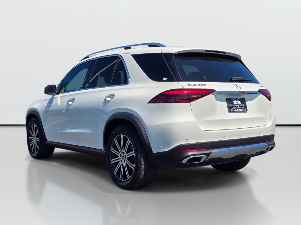 Used 2024 Mercedes-Benz GLE 350 4MATIC image 4