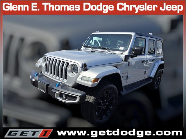 Certified 2023 Jeep Wrangler Unlimited Sahara AWD/4WD image 3