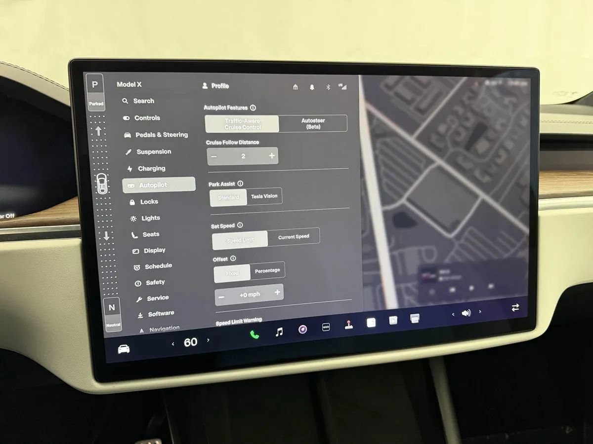 Used 2022 Tesla Model X AWD/4WD image 17