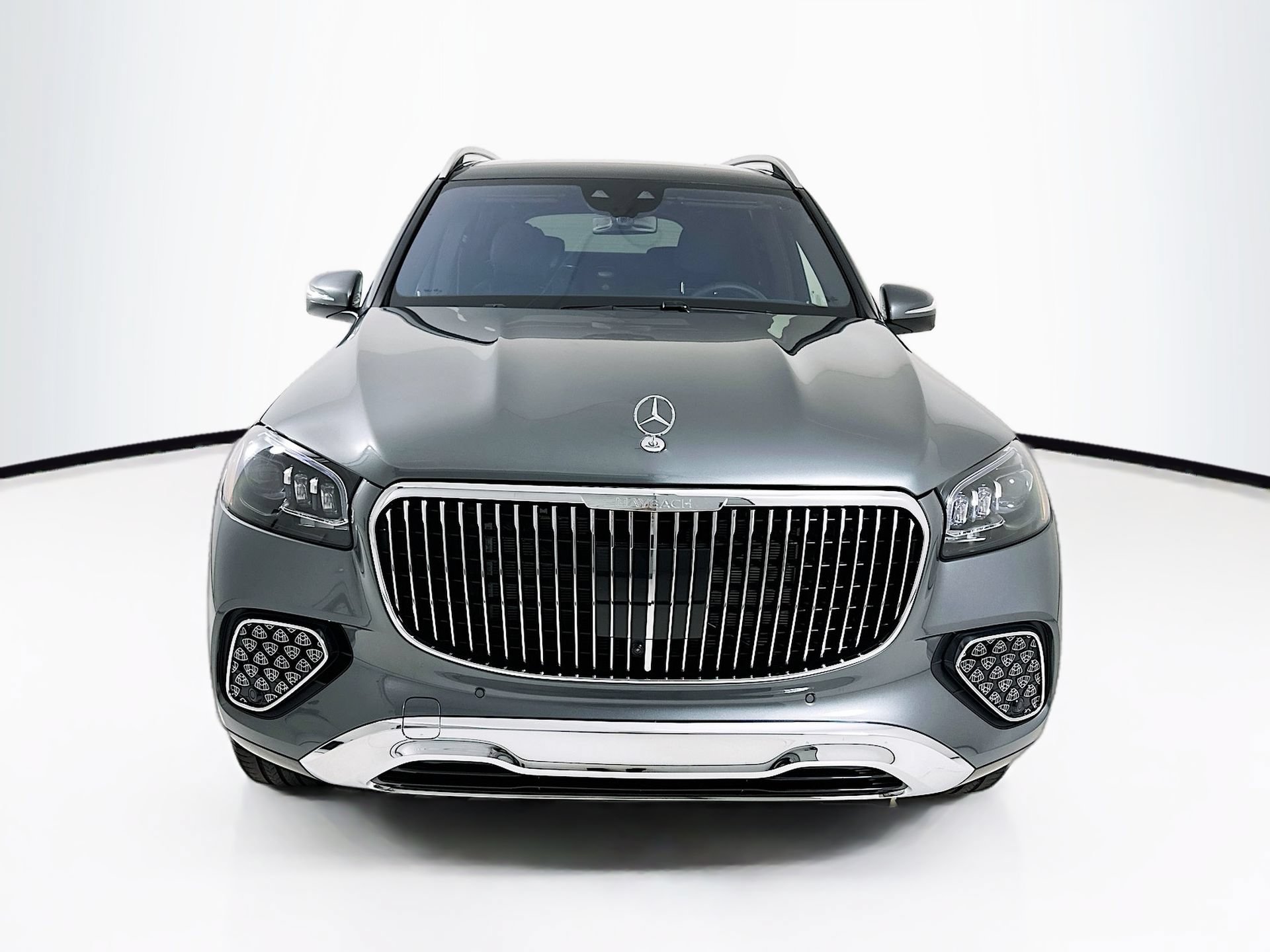 New 2026 Mercedes-Benz Maybach GLS 600 4MATIC image 2