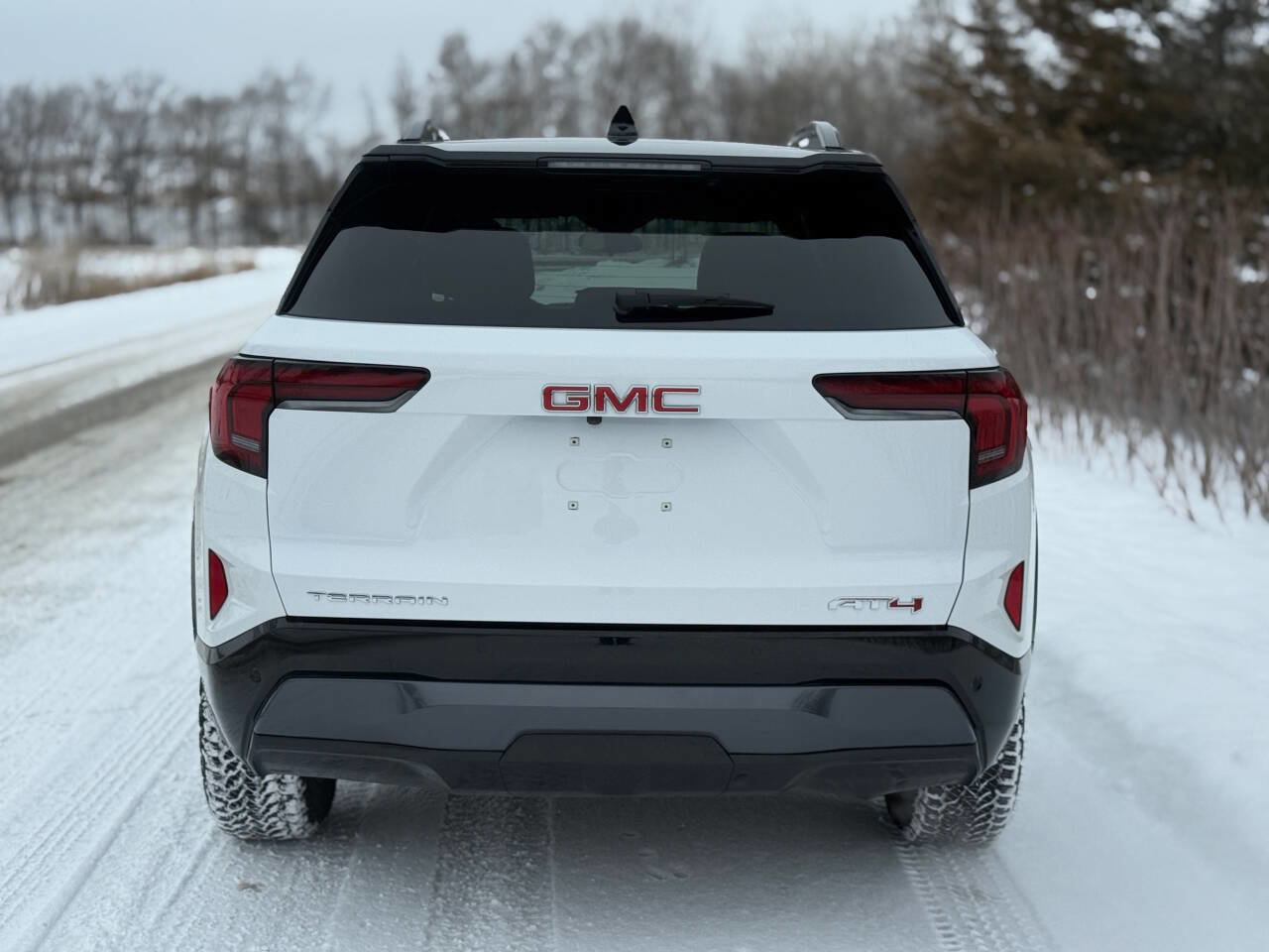 Used 2026 GMC Terrain AT4 image 7