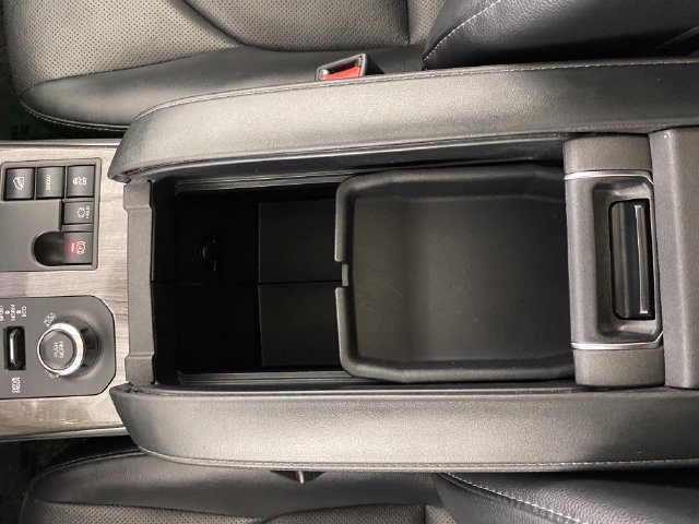 Used 2023 Toyota Highlander Platinum AWD/4WD image 28