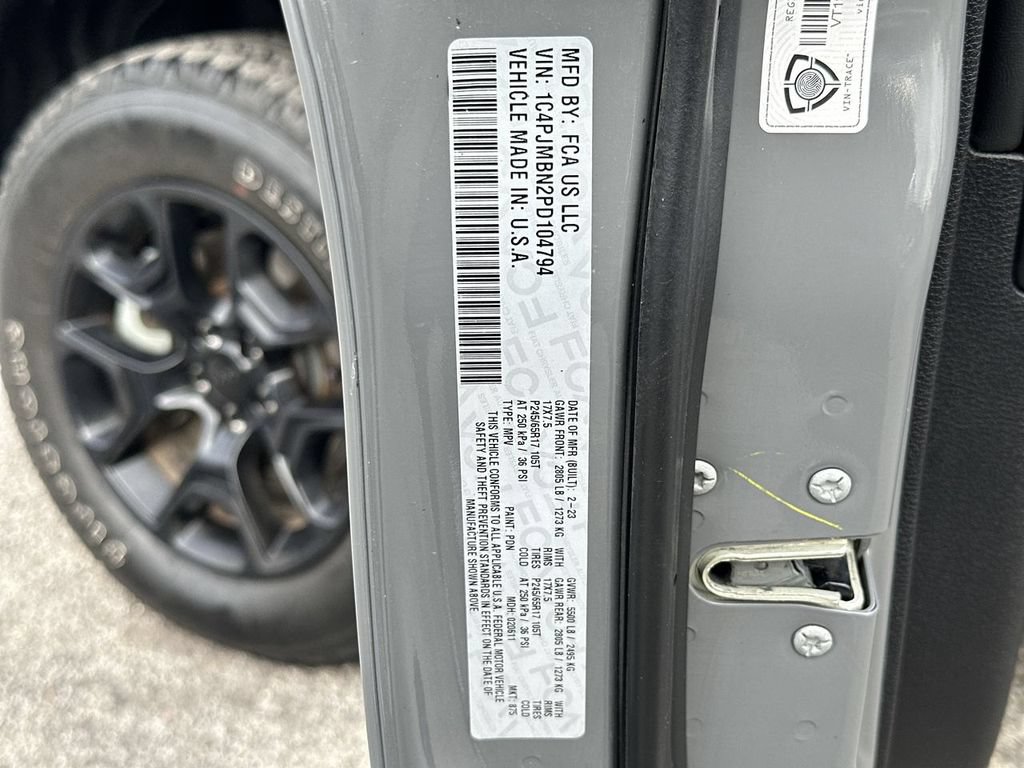 Used 2023 Jeep Cherokee Trailhawk w/ Trailer Tow Group AWD/4WD image 45
